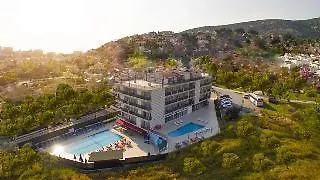 Belmare Hotel Kuşadası